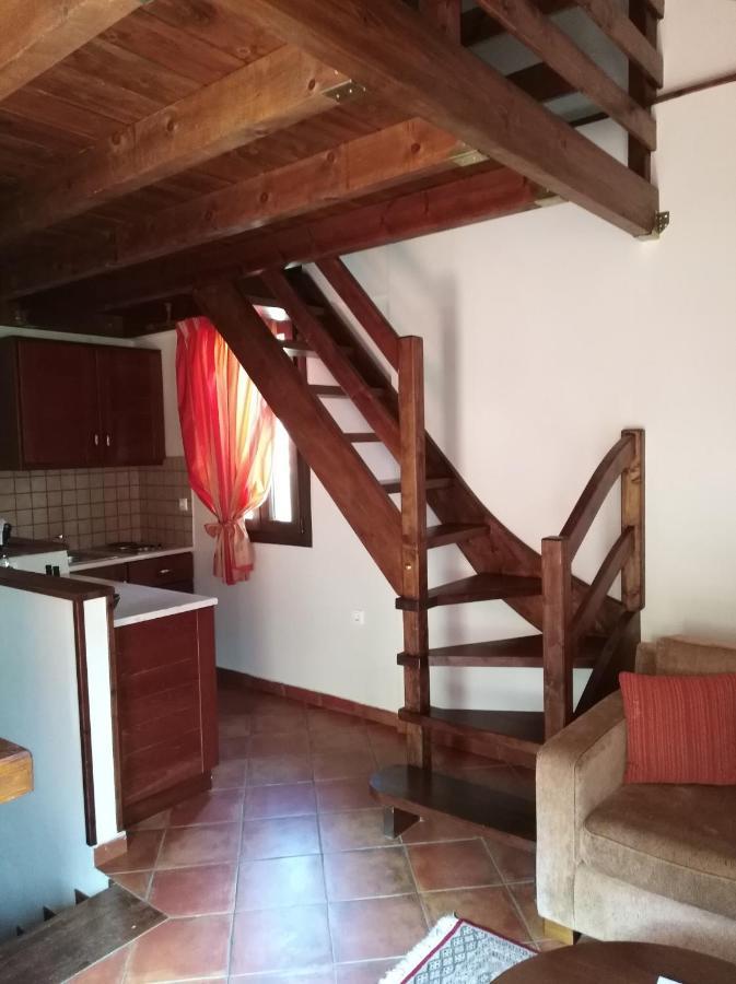 Dryas Guesthouse Polydrossos Buitenkant foto